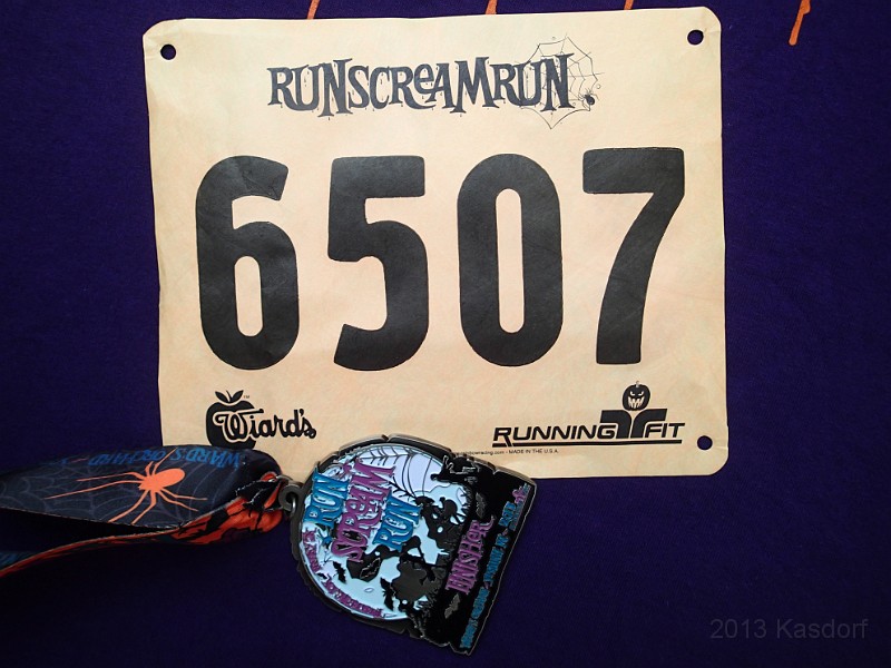 2013-10 RunScreamRun 049.JPG - The 2013 Run Scream Run 5K outside of Ann Arbor Michigan.